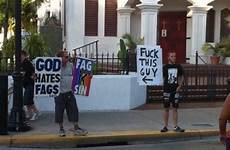 protest signs hates fags picket omdenken hominem defence