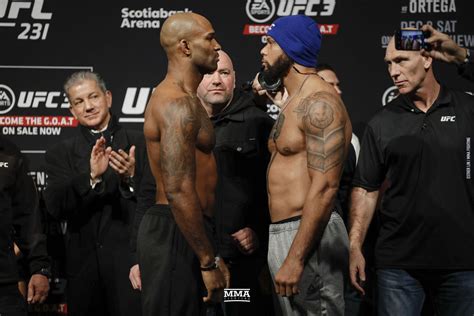 They will lock horns with sao paulo on sunday for the three points at estadio vila belmiro. UFC 231 live blog: Jimi Manuwa vs. Thiago Santos - MMA ...