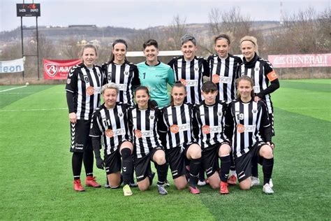 Află rezultate din liga 1, program, meciuri, scoruri și transferuri. Liga 1 de fotbal feminin nu se reia, "U" Olimpia Cluj va ...