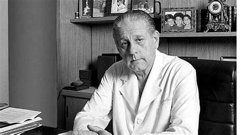 Today, coronary artery bypass grafting is the most common cardiac surgery in the world. Se cumplen 19 años de la muerte de René Favaloro | Radio EME