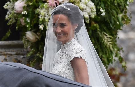 Pippa middleton, 37, was seen strolling through london with son arthur today first sighting since it was reported she is pregnant with her second child pippa and husband james matthews, 45,. Pippa Middleton: 5 trucuri de frumusețe - CSID: Ce se ...