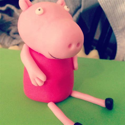 I have no idea why it's called pig cake. Peppa pig cake topper | Peppa pig cake topper, Peppa pig ...