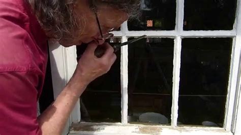 Maybe you would like to learn more about one of these? alte Fenster mit Ölfarbe streichen, Holzfenster ölen - YouTube
