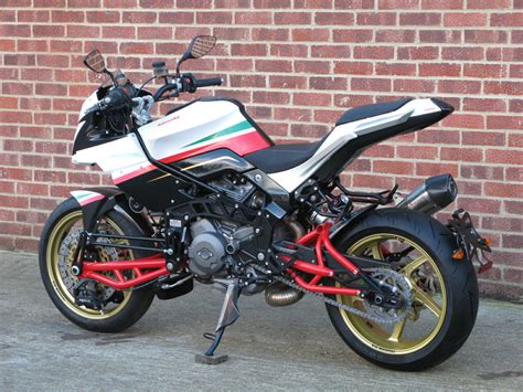 See below for new photos of a bimoto tesi 3d, taken atbattley cycles in gaithersburg. Bimota Tesi 3D 40th Anniversary Edition No. 001 / 40 ...
