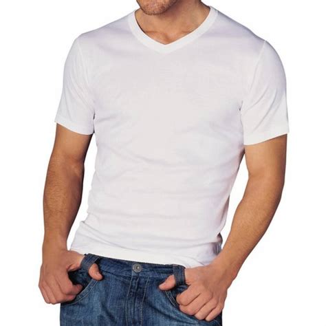 Also set sale alerts and shop exclusive offers only on shopstyle. T shirt blanc : un basic de la mode pour homme qu'il faut ...