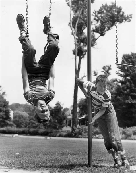 Juego lanzado en el año 1991 para la plataforma pc. 21 Glorious Vintage Photos Of Kids Having Fun Before The ...