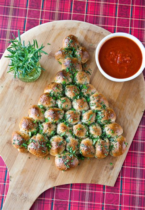 Serve it up with chips for a simple finger food everyone will love. 21 Ideas for Best Christmas Eve Appetizers - Most Popular ...