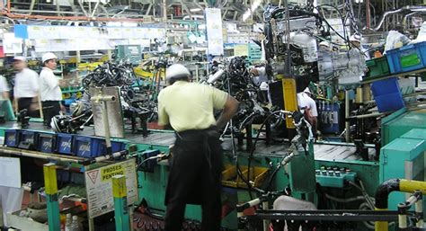 Informasi lowongan kerja tangerang terbaru dan terlengkap. Pekerja Tenaga kontrak Tangerang Pengadaan Karyawan Borongan Harian Outsourcing ~ Membutuhkan ...