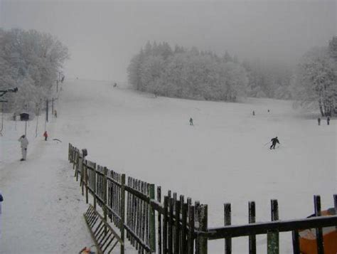 Die präparierten loipen finden sie in der nähe von gemeinden. Ski areál Polevsko - sjezdovky, sníh, počasí, webkamera ...