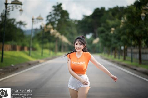 See more ideas about girl, asian girl, beauty girl. Gái xinh Kanyanat Puchaneeyakul siêu vòng 1