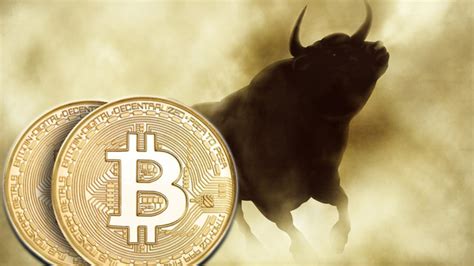 Bitcoin's market value reached $1 trillion for the first time, a surge that's helping cryptocurrency returns far outstrip the performance of more traditional assets like stocks and gold. Macro factors could bring Bitcoin to $1 trillion market ...