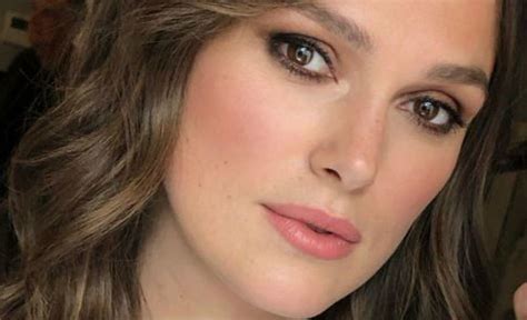 Born 26 march 1985) is a british actress. Keira Knightley visszatért a szülési szabadságról