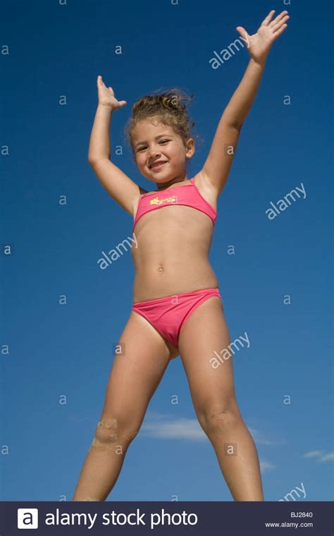 Unlike many websites, you don't have to go through any lengthy process of registration and surveys. Skinny Girl In Bikini Stockfotos und -bilder Kaufen - Alamy