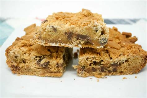 Plus, you probably have all the nutter butter ingredients in your kitchen right now!and they're soft, so they kinda win by default. Nutter Butter Chocolate Chip Cookie Bars | Grace Like Rain ...