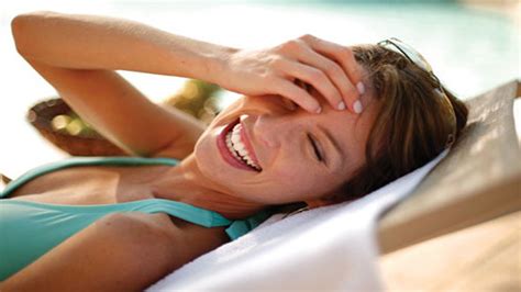 You can customize your wallpaper you receive after telling the man the code. How to Make a Girl Laugh - #1 Secret to Making Women Laugh