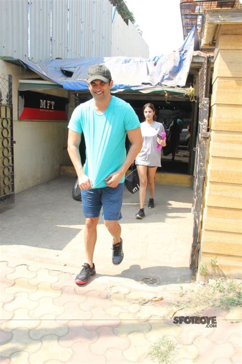 Sushant singh rajput was not only a brilliant actor, but he was a genius in quantum physics and astrophysics. Sushant Singh Rajput's Father In His FIR Claims Rhea ...