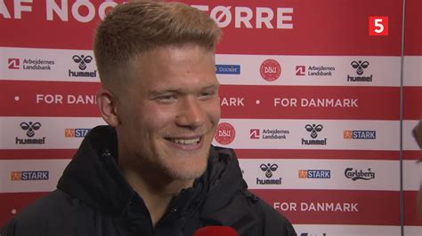 September 2012 blev skiftet ind i de sidste minutter af en landskamp mod tjekkiet. VIDEO - Andreas Cornelius efter comeback på landsholdet ...