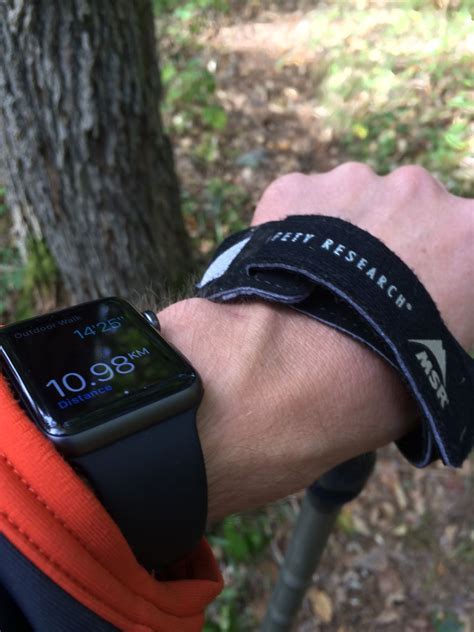 Gps apps have revolutionized getting from a to b, and there are more and more different options out there. Three GPS Hiking Apps for the Apple Watch — Traversing