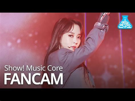 Check out inspiring examples of moonbyul_eclipse artwork on deviantart, and get inspired by our community of talented artists. Moonvyul Eclipse Fancam - Moonbyul S Dark Side Of The Moon ...