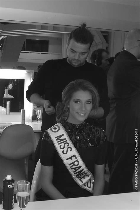 Je suis en mode décontracte mais je reste active ! Camille Cerf, Miss France 2015 venue remettre un prix ...