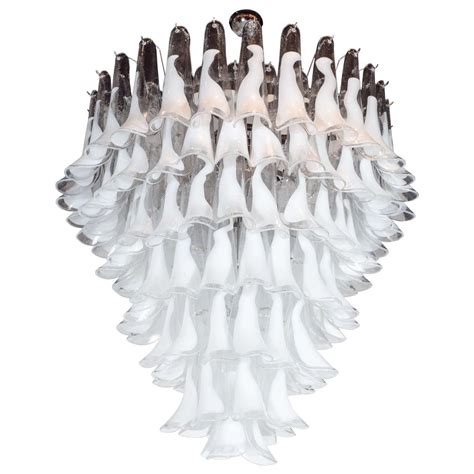 Romantic and feminine, this sultry fixture will make a statement in your entryway, living room, or bedroom. Striking Modernist White Feather Murano Glass Chandelier ...