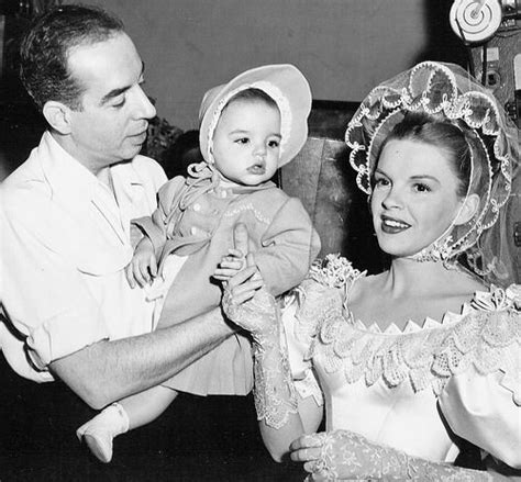 See more ideas about judy garland, liza minnelli, judy. Judy Garland husband Vincent Minnelli and daughter Liza ...