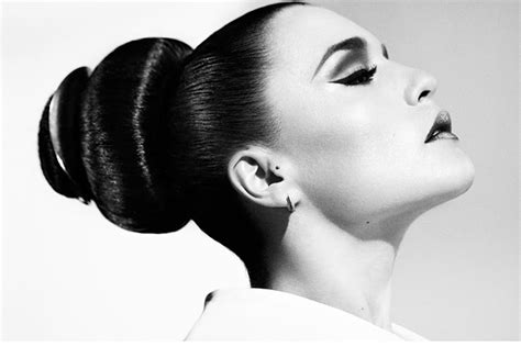 Table manners with jessie ware. Jessie Ware, 'Devotion (USA Edition)' - Album Review