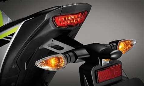 Wis ra sah kagetan, langsung beli ! Harga Yamaha MT-15 dan Spesifikasi Terbaru 2020 - OtoManiac