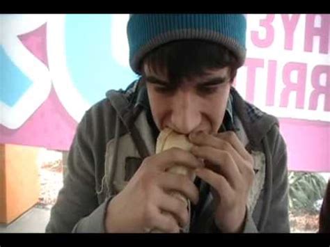 Taco bell's beefy five layer burrito is nothing short of amazing. The 5-Layer Beefy Burrito Challenge! - YouTube
