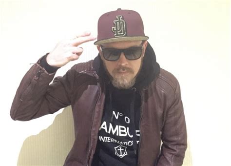 Arfmann, milan east & tropf remix) [feat. New Era x Jan Delay - Justfitteds Release - Capaddicts ...