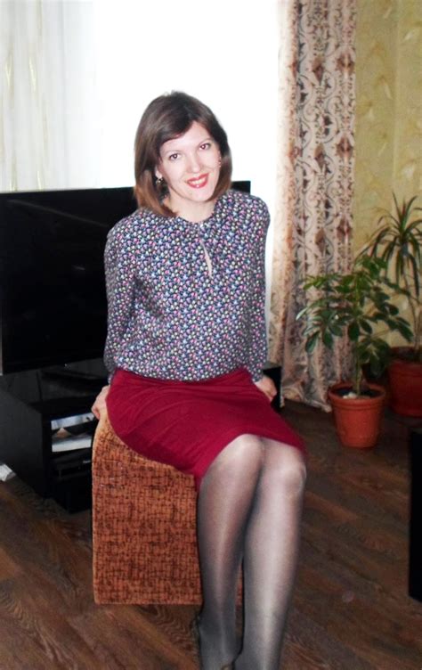 Before her lover arrives to the scene, she will tease with her smoking body. Strümpfe & Nylons online kaufen | Crazy-Heels