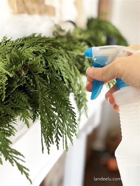 These simple tips will help make your christmas tree last through the whole joyous season. How To Keep Christmas Greenery Fresh! | Christmas greenery ...