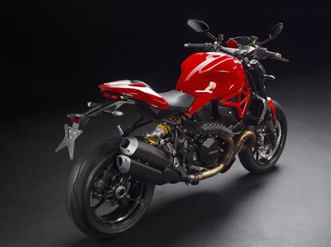 You can already guess it from the name: Ducati Monster 1200 R 2016