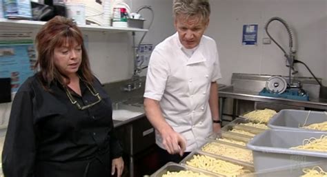 Kitchen nightmares usa s07e06 mangia mangia 2. Kitchen Nightmares Recap: At Mangia Mangia, They Microwave ...