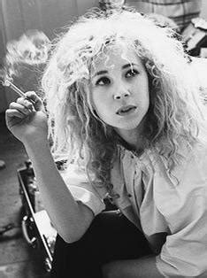 Спокойной ночи луна джуно темпл little birds juno temple. Juno Temple