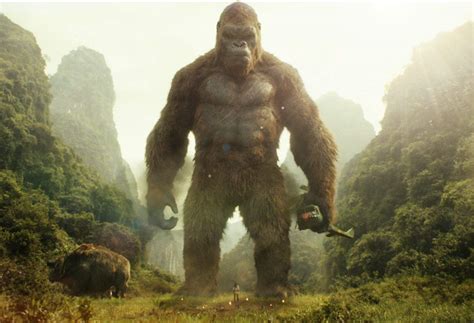 Skull island افضل افلام 2017 من فشار للافلام. Painted X-Plus 30cm Kong Painted Prototype on Display at ...