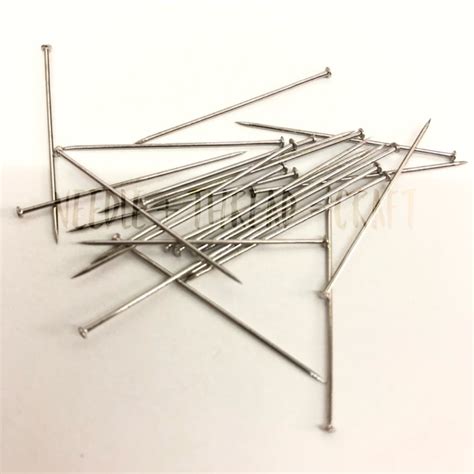 Jarum pentul medium standart agak besar isi 100pc /kotak insya allah tajam bukan yang murahan :) happy shopping. 32mm Jarum Peniti Tajam/ Dressmaking Sharp Straight Pins ...