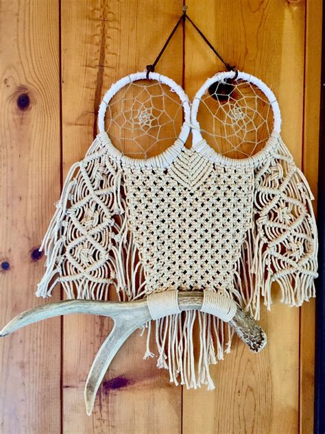 Add shelves, rugs, wall art and more to their space to make your home look rejuvenated and lively. Baby shower gift for an owl themed nursery! : macrame