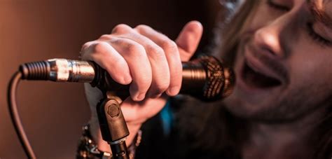 The chest voice can be stretched to the top of your range, but it must be done with diligence and precision. How to Sing Higher - Hit those High Notes with Ease!