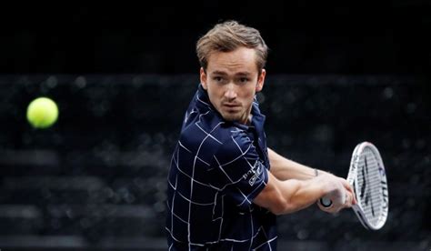 Медведев написал статью с критикой сша. Daniil Medvedev and Lacoste together until 2026