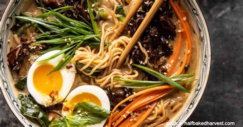 Butuh sekitar 25 jenis rempah untuk membuat kari ini. Mengenal Jenis-jenis Kuah Ramen Jepang yang Lezat dan Cara Membuatnya