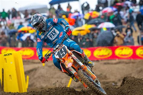 Lucas oil products was founded by forrest and charlotte lucas with the simple philosophy of producing only the best line of lubricants and additives available anywhere. Gallery: Best of Hangtown - Lucas Oil Pro Motocross ...