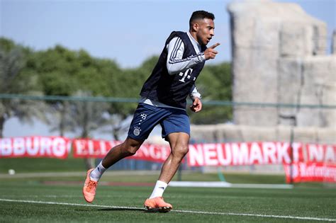 Explore tweets of tolisso @tolisso on twitter. Nach Knöchel-OP: Tolisso startet mit dem Aufbautraining ...