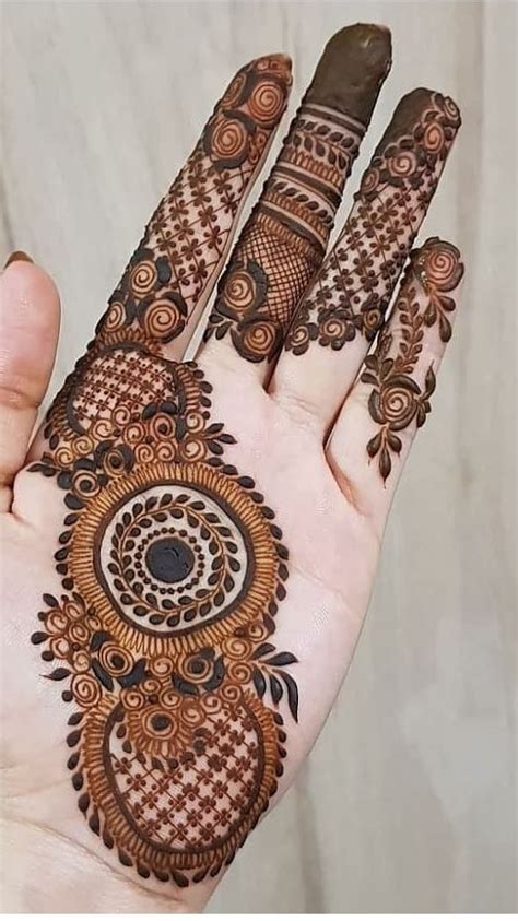 See more ideas about mehndi designs, henna designs hand, mehndi designs for hands. Pin by alia khan on mehndi | Mehndi designs, Basic mehndi ...