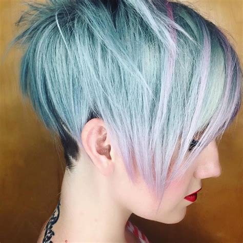 Learn more about the variety of pixies and find the ideal cut to rock today. blue pixie, lovely | Účesy a Střihy a účesy