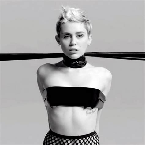 On wednesday evening, in the presence of two outside witnesses, texas killed quintin jones. Quentin Jones + Miley Cyrus - Miley