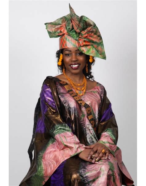 Voir plus d idées sur le thème mode africaine tenue africaine mode africaine robe. modèle couture bazin femme 16