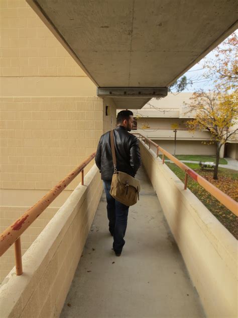 Are you a prospective ucsd premed student? Gallery of Small Bridges at Warren College UCSD / Kevin ...