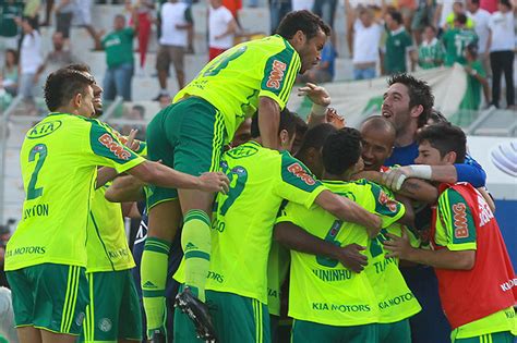 Assista online os gols e os melhores momentos dos jogos de hoje. Antes desacreditado, Palmeiras joga hoje por vaga ...