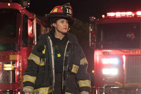 Both station 19 and grey's anatomy will return to abc on thursday, march 11, with station 19 at 8 p.m. Station 19: Spin-off de bombeiros de Grey's Anatomy ganha ...